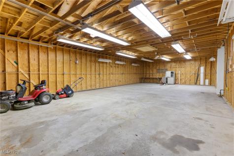 36725 Pettibone Road Solon OH 44139