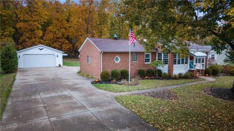 36725 Pettibone Road Solon OH 44139