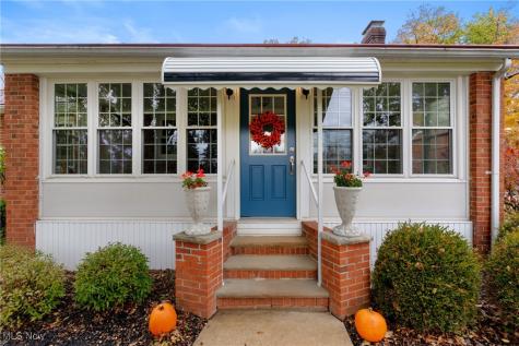 36725 Pettibone Road Solon OH 44139