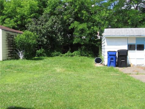 4366 W 61st Street Brooklyn OH 44144