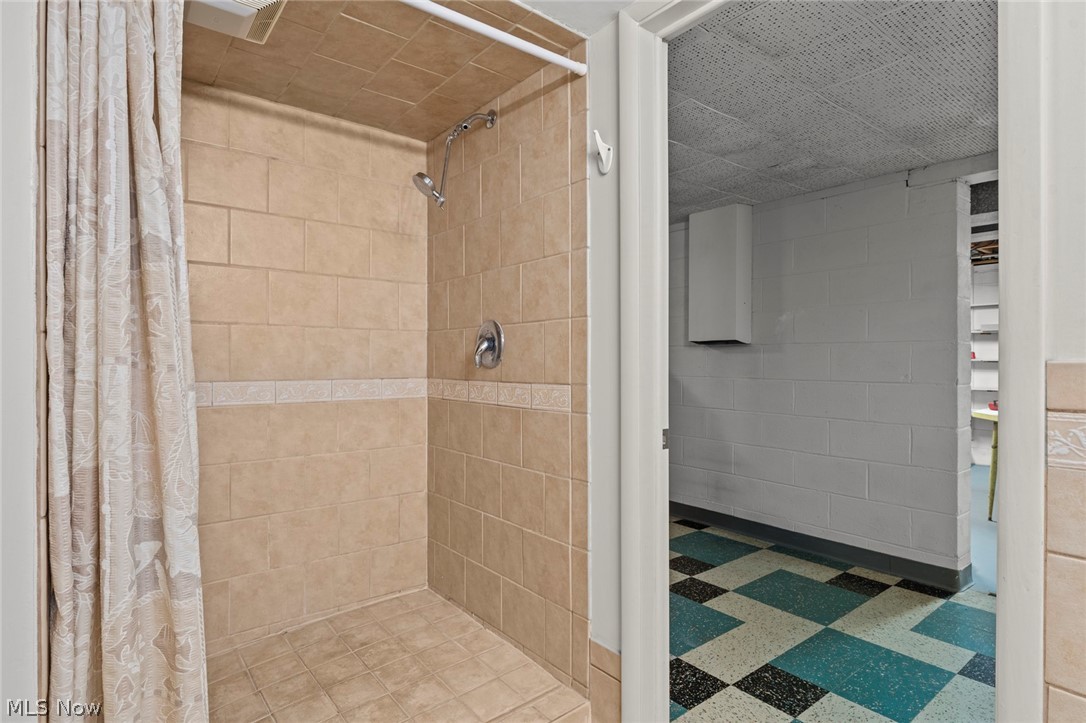 1875 Caronia Drive Lyndhurst OH 44124
