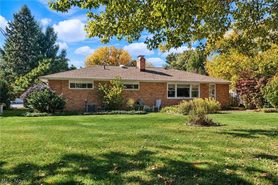1875 Caronia Drive Lyndhurst OH 44124