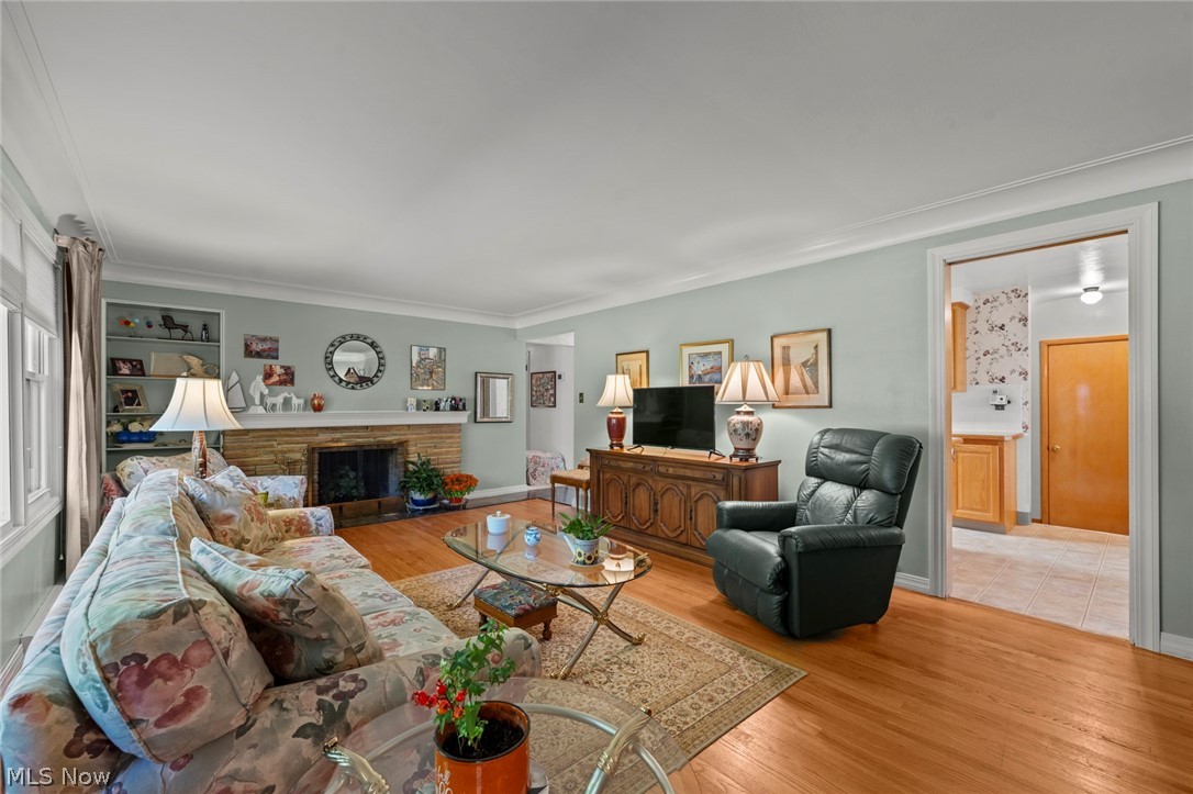 1875 Caronia Drive Lyndhurst OH 44124