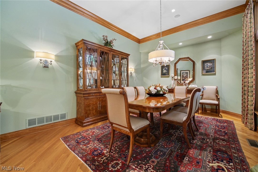388 Lily Pond Court Columbus OH 43230