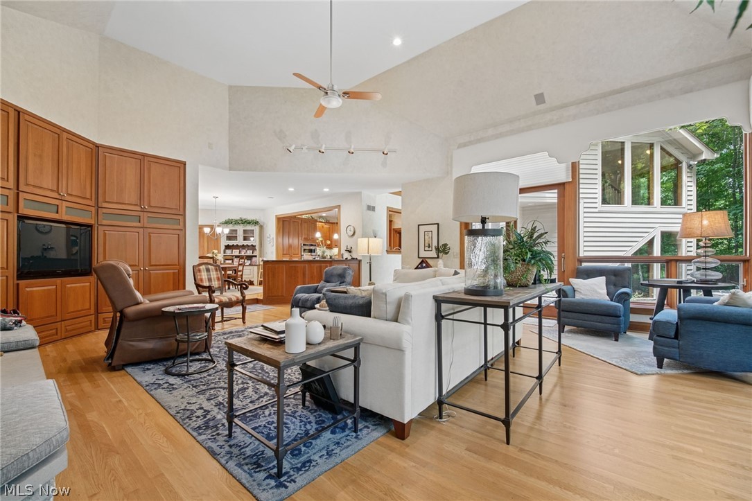388 Lily Pond Court Columbus OH 43230