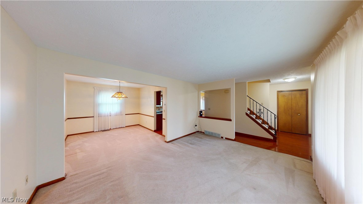7420 Royalview Drive Parma OH 44129