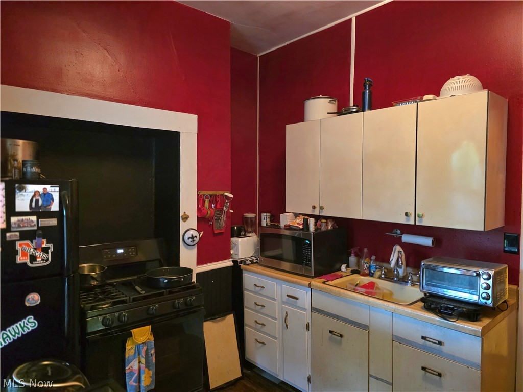 65 Cadiz Pike Road Bridgeport OH 43912
