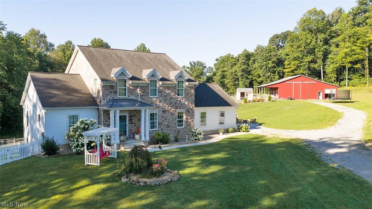 25601 Ridge Road East Rochester OH 44625