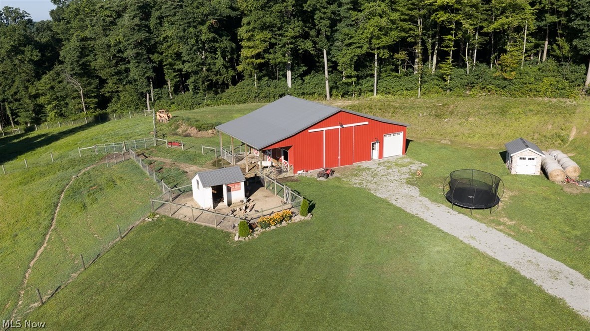 25601 Ridge Road East Rochester OH 44625