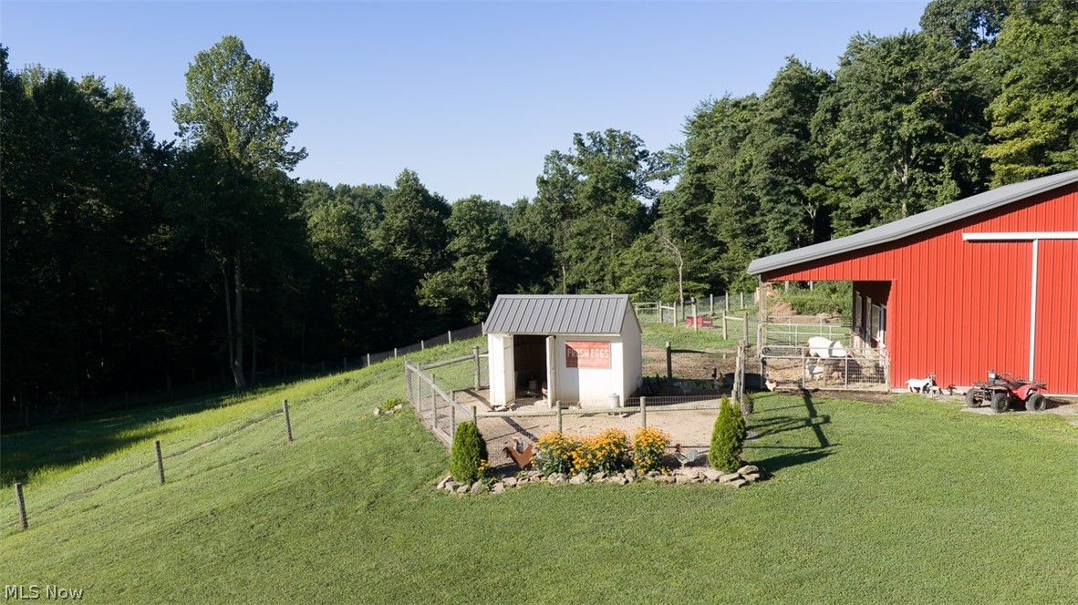 25601 Ridge Road East Rochester OH 44625