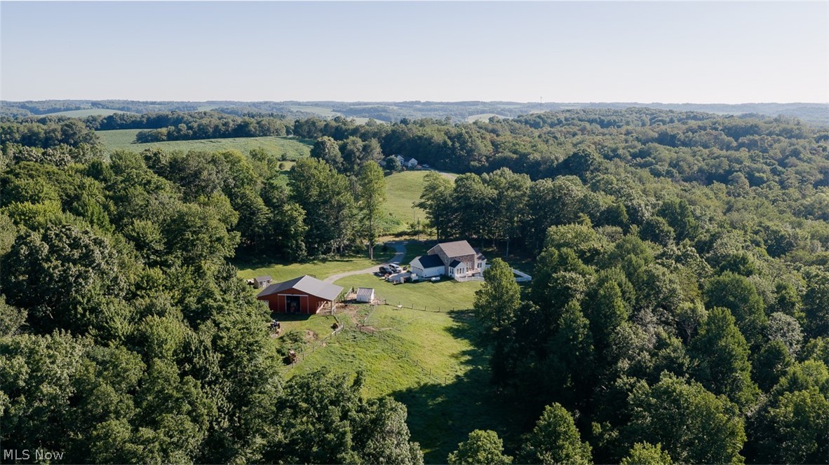 25601 Ridge Road East Rochester OH 44625