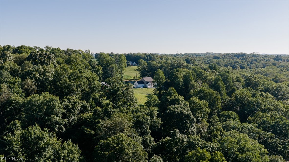 25601 Ridge Road East Rochester OH 44625