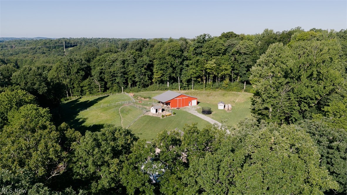 25601 Ridge Road East Rochester OH 44625