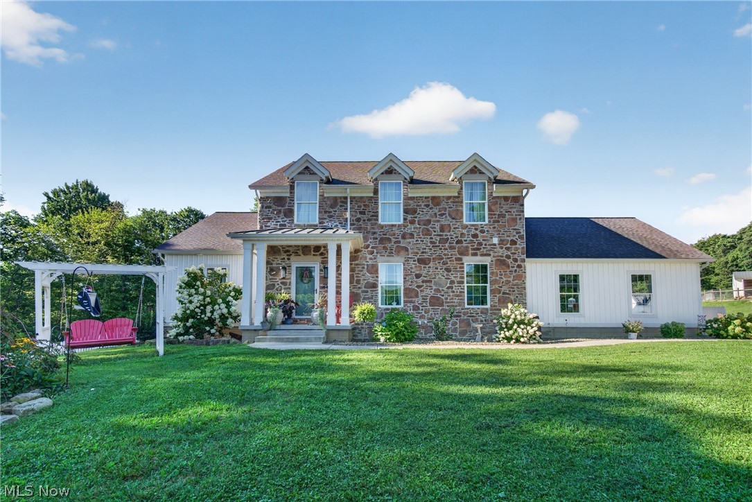 25601 Ridge Road East Rochester OH 44625