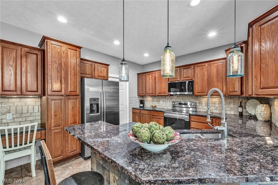 22131 Yarrow Trail Strongsville OH 44149