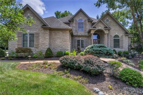 22131 Yarrow Trail Strongsville OH 44149