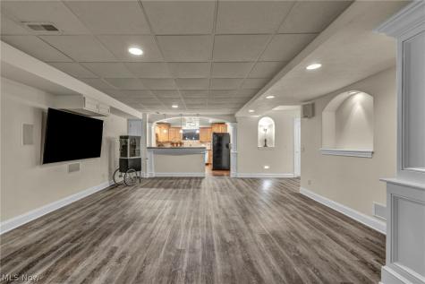 22131 Yarrow Trail Strongsville OH 44149