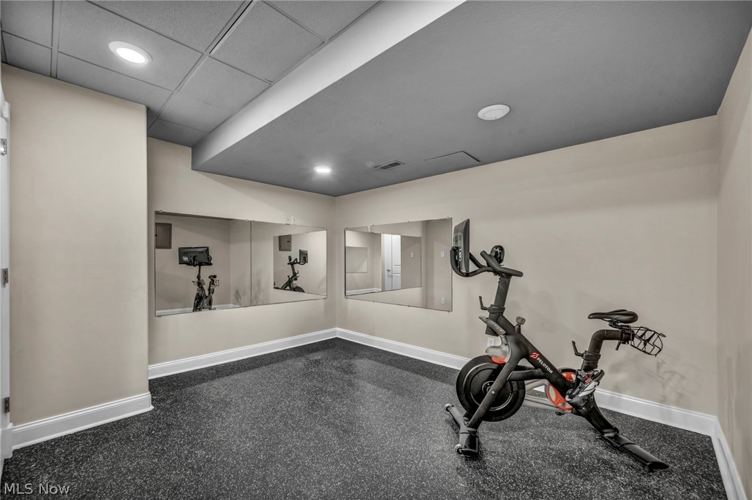 22131 Yarrow Trail Strongsville OH 44149