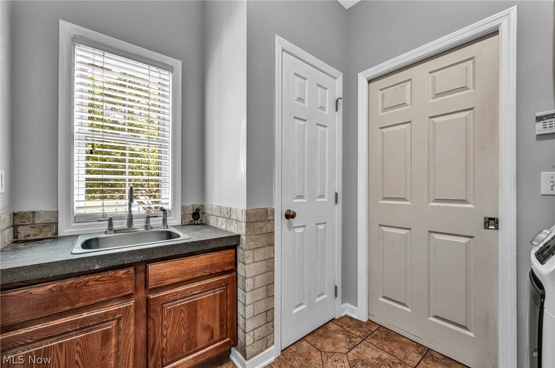 22131 Yarrow Trail Strongsville OH 44149