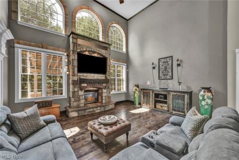 22131 Yarrow Trail Strongsville OH 44149
