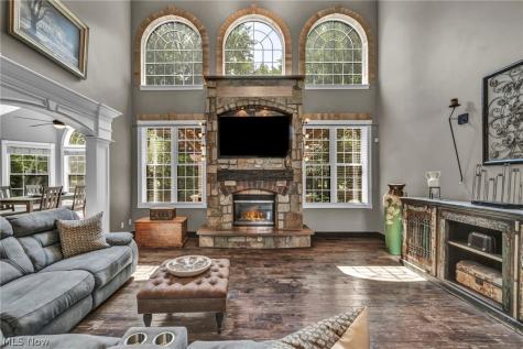22131 Yarrow Trail Strongsville OH 44149