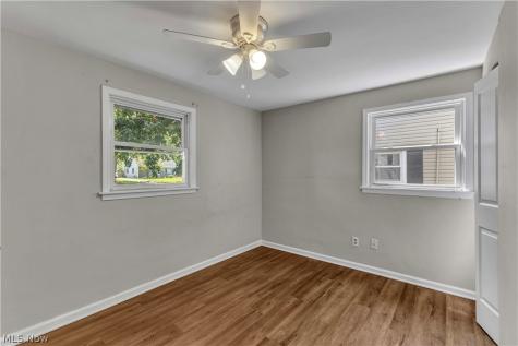 2855 Lincoln Street Lorain OH 44052