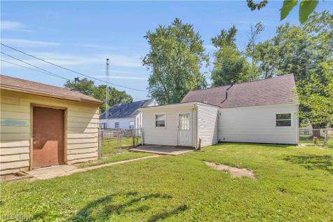 2855 Lincoln Street Lorain OH 44052