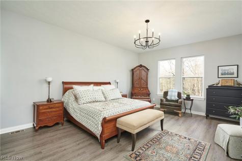2793 Galway Drive Brunswick Hills OH 44212
