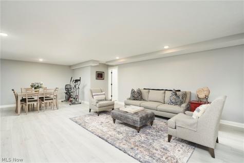 2793 Galway Drive Brunswick Hills OH 44212