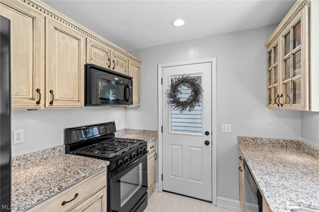 26707 Normandy Road Bay Village OH 44140