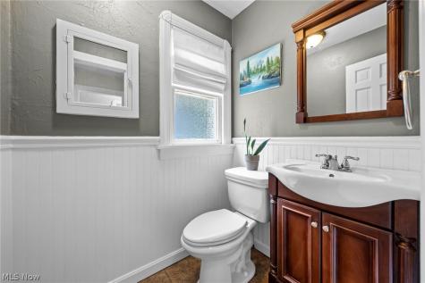 26707 Normandy Road Bay Village OH 44140