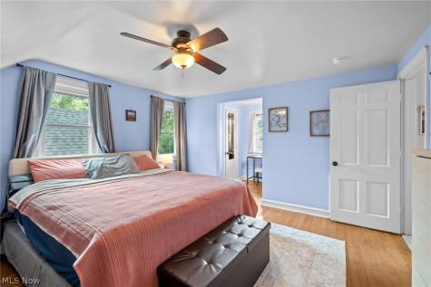 26707 Normandy Road Bay Village OH 44140