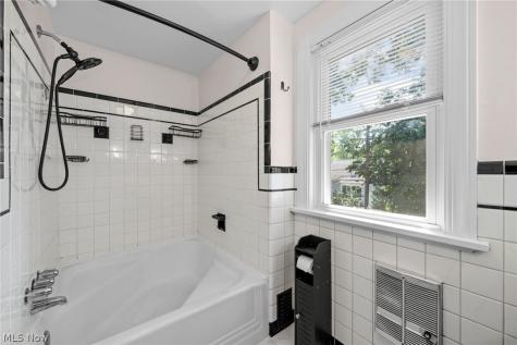 26707 Normandy Road Bay Village OH 44140