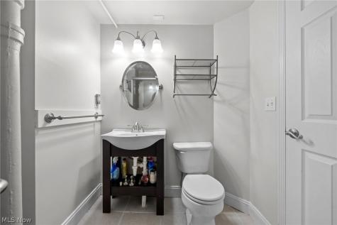 26707 Normandy Road Bay Village OH 44140
