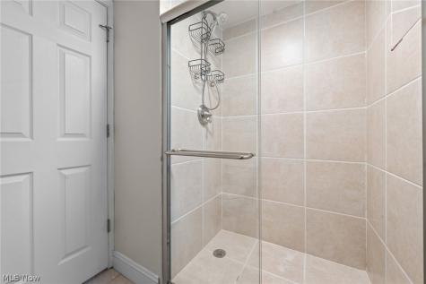 26707 Normandy Road Bay Village OH 44140