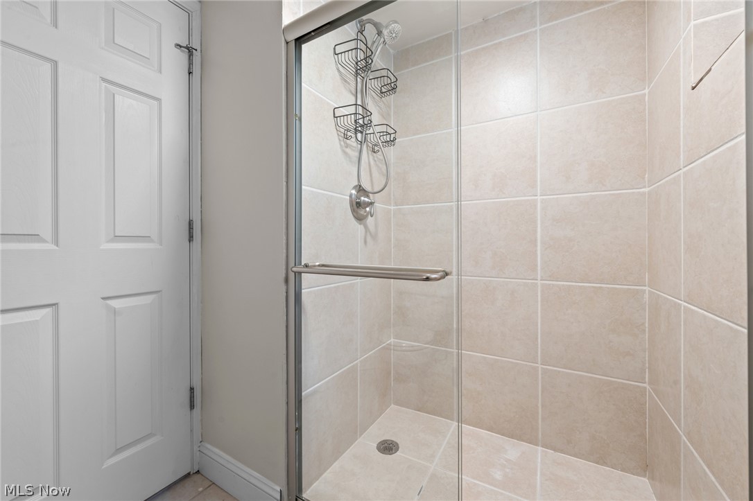 26707 Normandy Road Bay Village OH 44140
