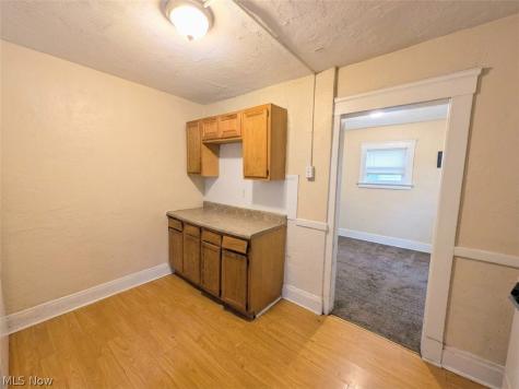 3659 E 104th Street Cleveland OH 44105