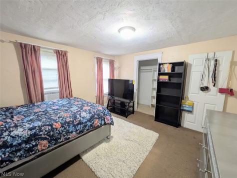 3659 E 104th Street Cleveland OH 44105
