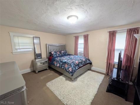 3659 E 104th Street Cleveland OH 44105