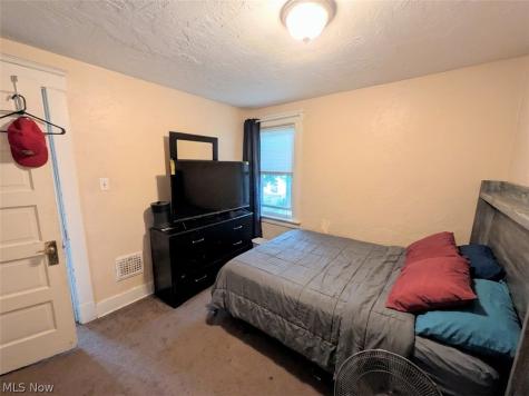 3659 E 104th Street Cleveland OH 44105