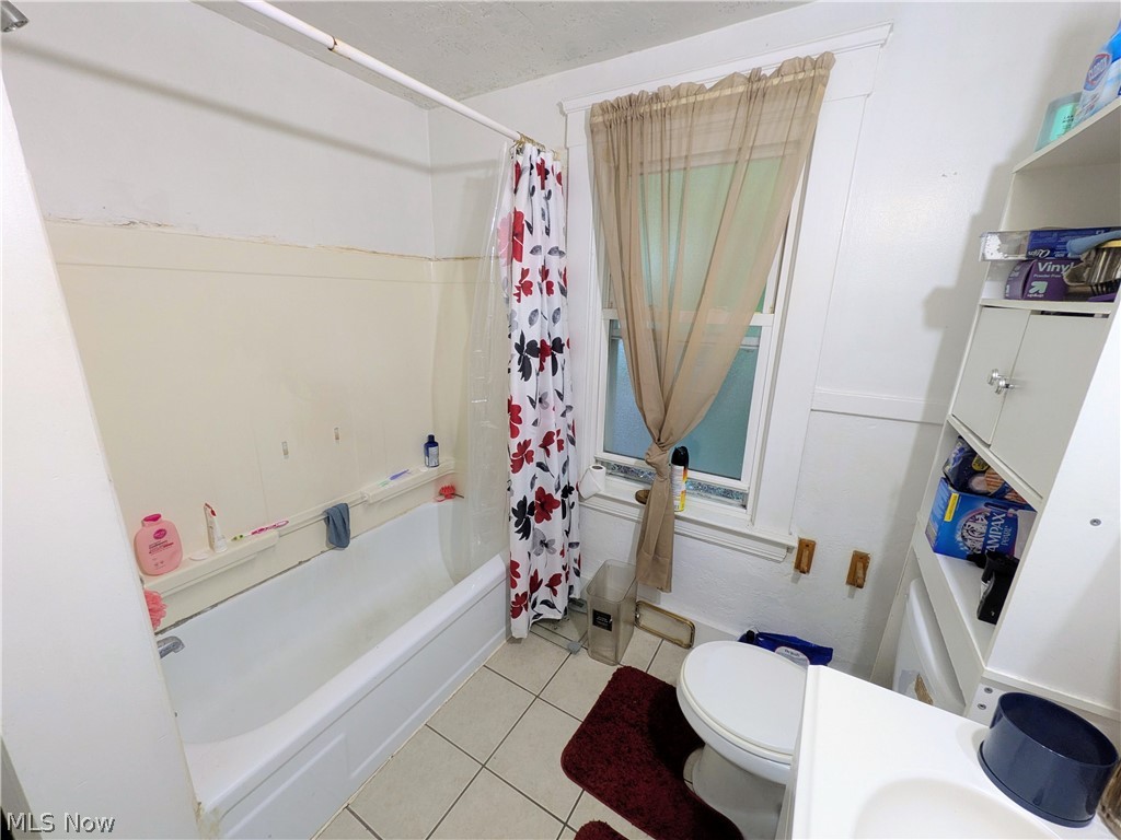 3659 E 104th Street Cleveland OH 44105