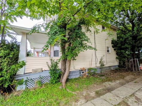 3659 E 104th Street Cleveland OH 44105