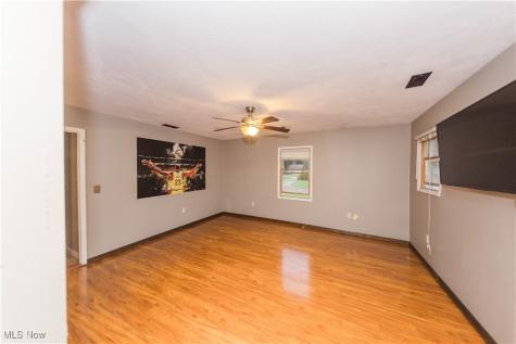 2995 Stoney Ridge Road Avon OH 44011