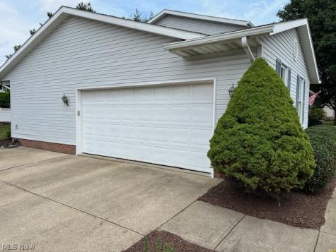 1385 Butler Street SE North Canton OH 44720