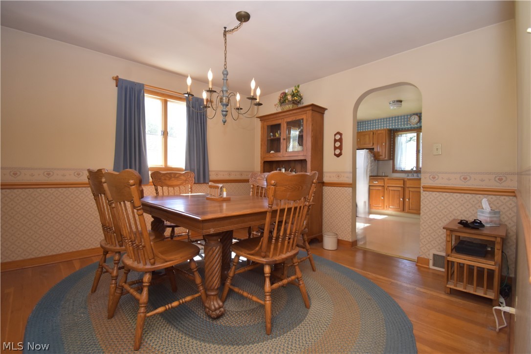 512 Center Street Hubbard OH 44425