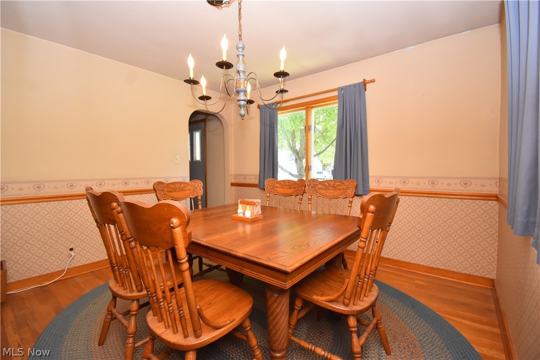 512 Center Street Hubbard OH 44425