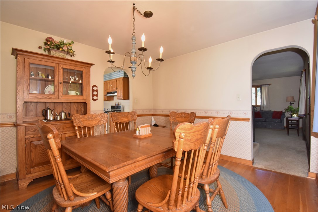 512 Center Street Hubbard OH 44425