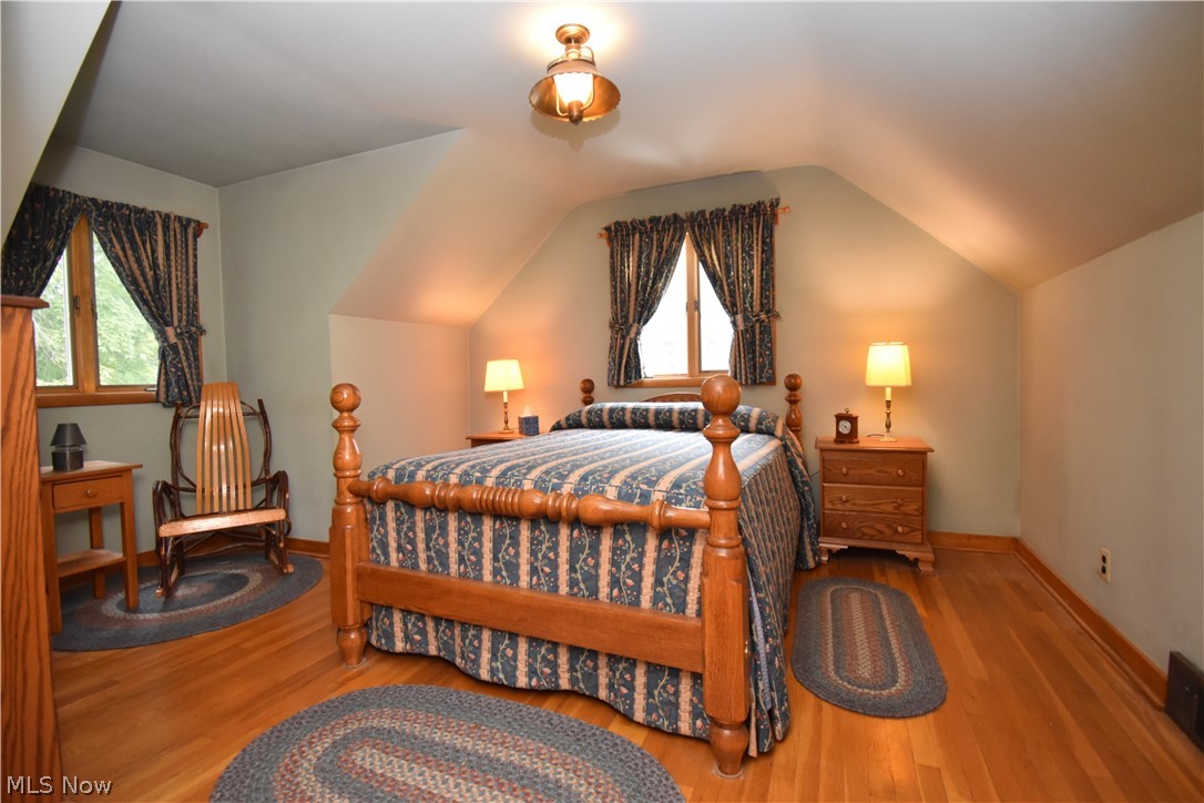 512 Center Street Hubbard OH 44425