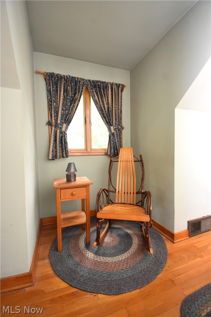 512 Center Street Hubbard OH 44425