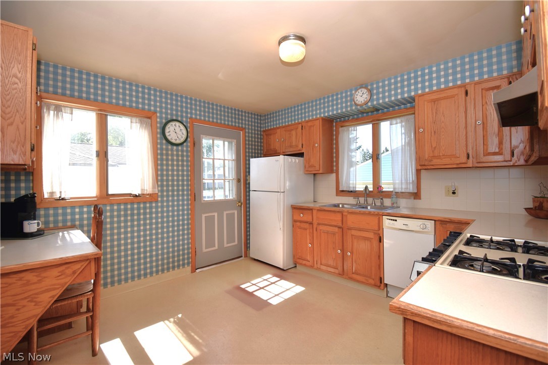 512 Center Street Hubbard OH 44425